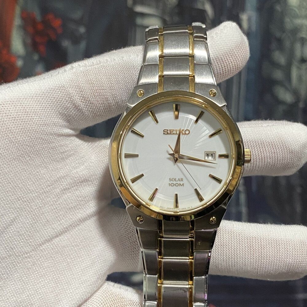 Seiko Solar Watch 2 Tone Bracelet Band Case Dial Date Diver 10 Bar Mens Watch